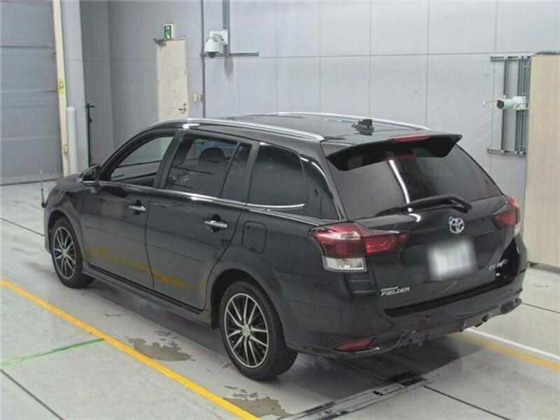 COROLLA FIELDER