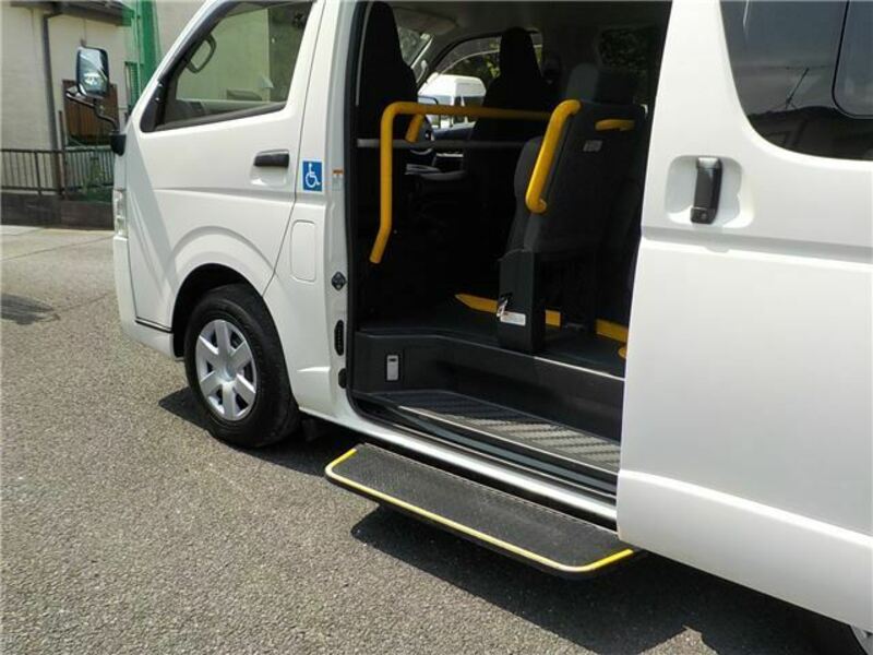 HIACE