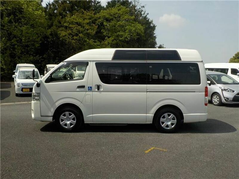 HIACE