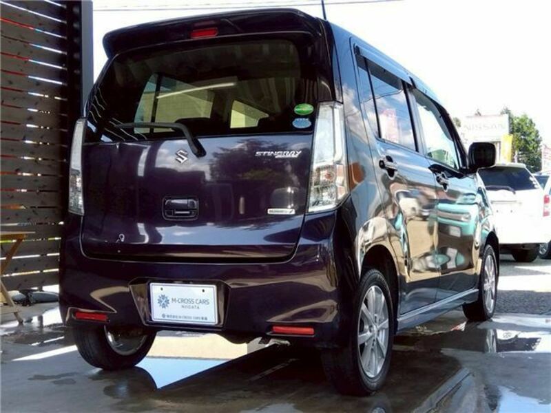 WAGON R