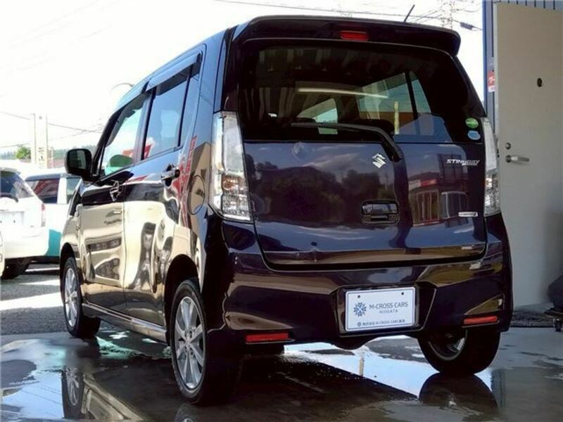 WAGON R