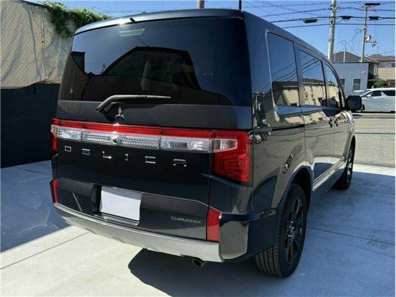 DELICA D5
