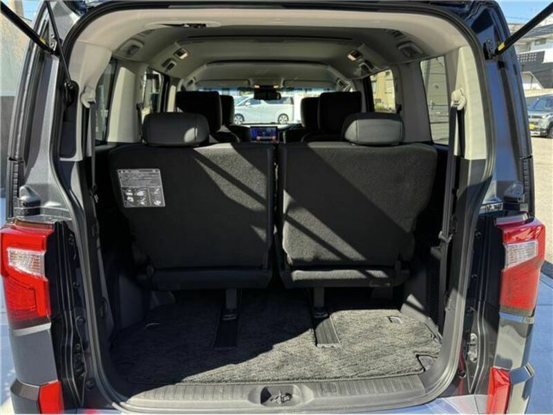 DELICA D5