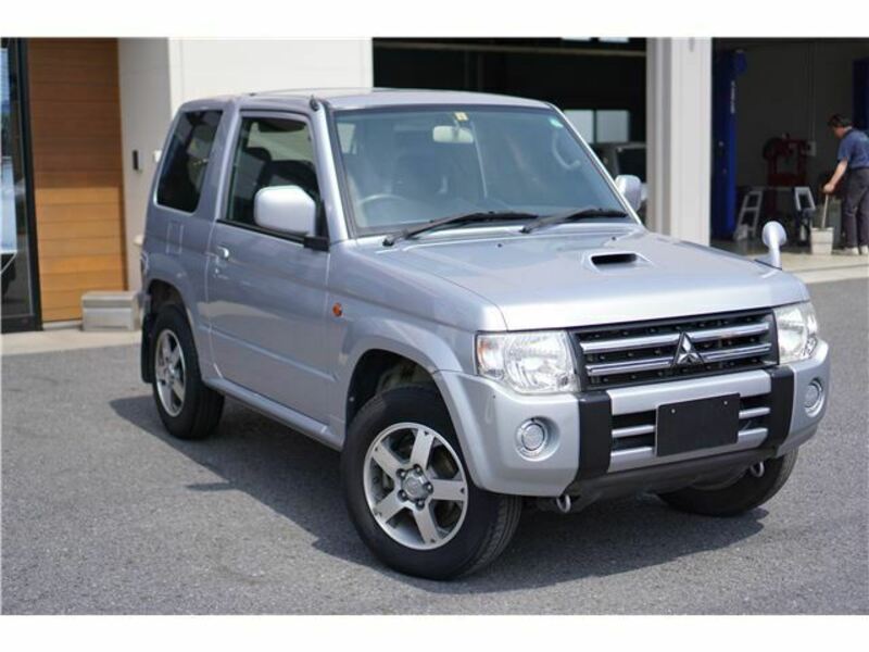 PAJERO MINI