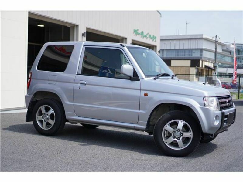 PAJERO MINI