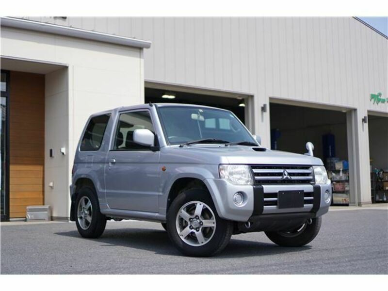 PAJERO MINI