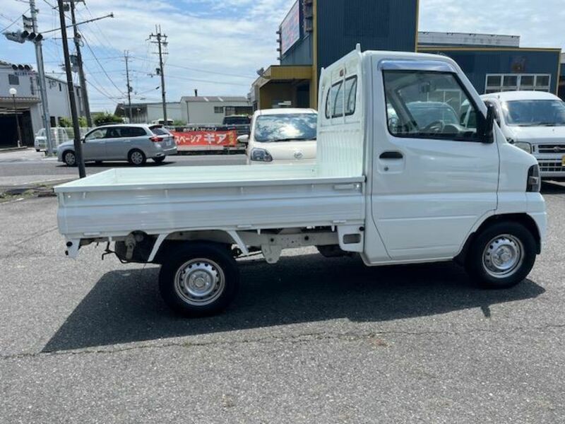 MINICAB TRUCK