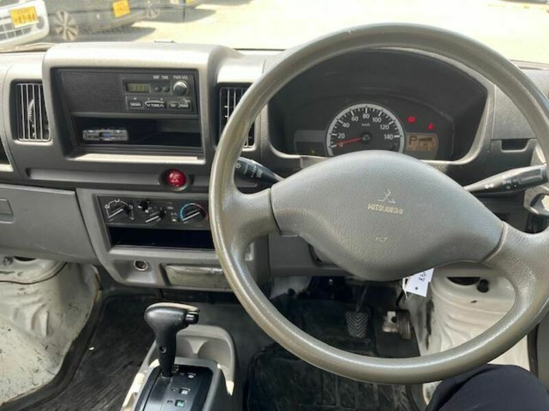 MINICAB TRUCK