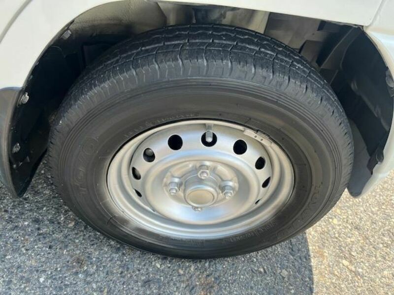 MINICAB TRUCK