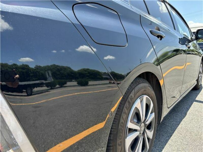 PRIUS PHV