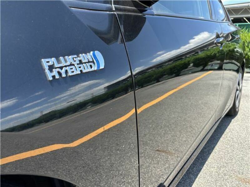 PRIUS PHV