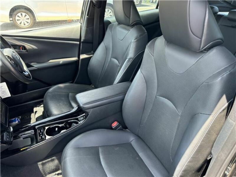 PRIUS PHV
