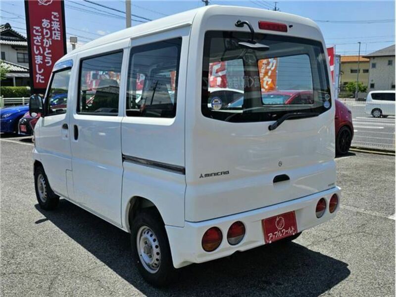 MINICAB VAN