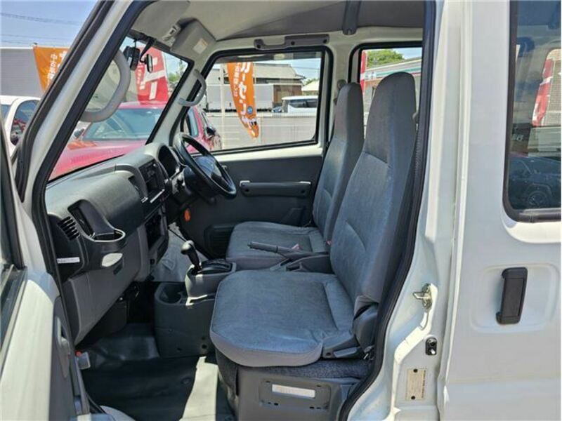 MINICAB VAN