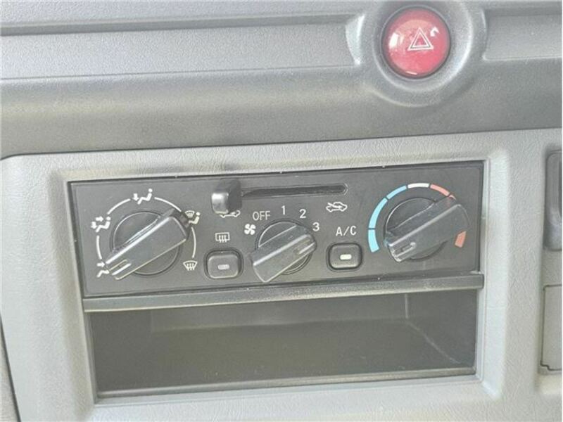 MINICAB VAN