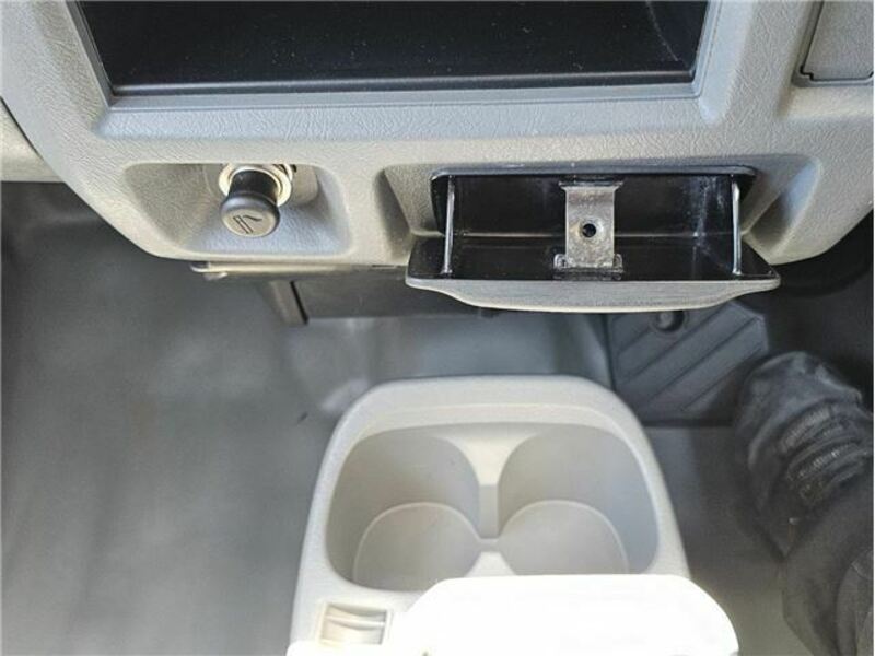 MINICAB VAN