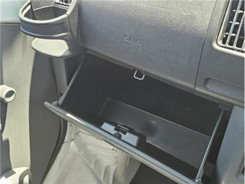 MINICAB VAN