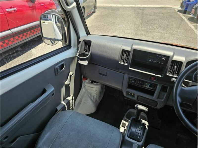 MINICAB VAN