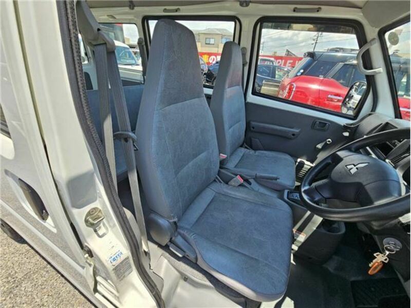 MINICAB VAN