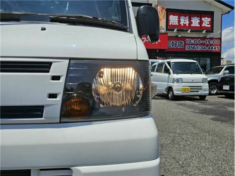 MINICAB VAN