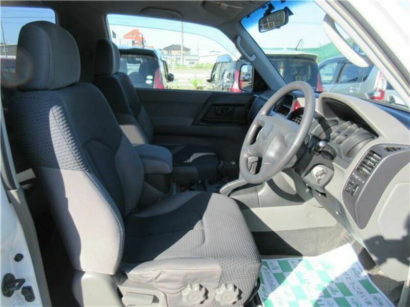 PAJERO