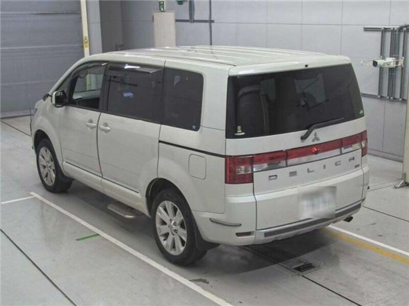 DELICA D5