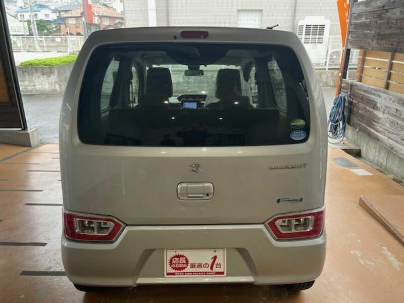 WAGON R