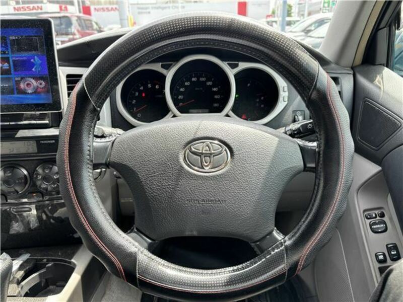 HILUX SURF