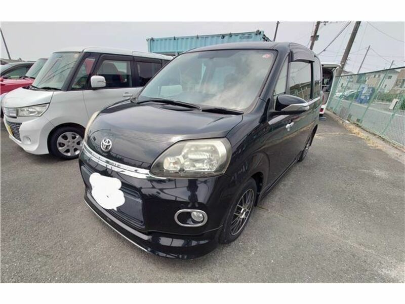 TOYOTA PORTE