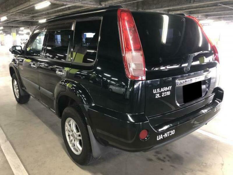 X-TRAIL