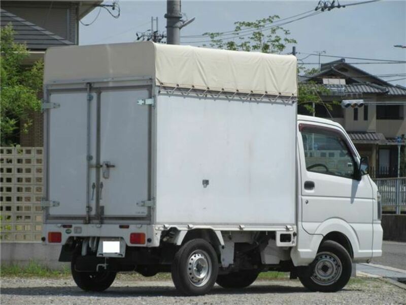 CLIPPER TRUCK