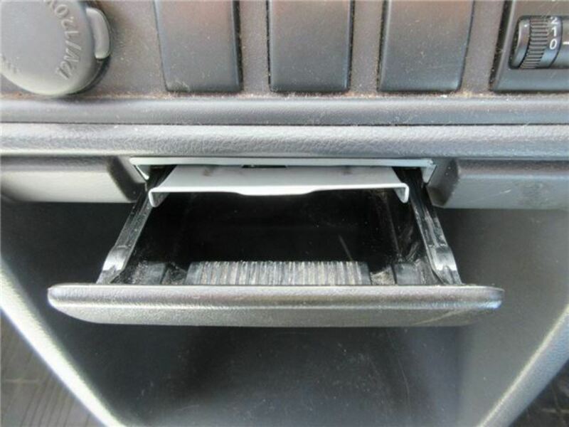CLIPPER TRUCK