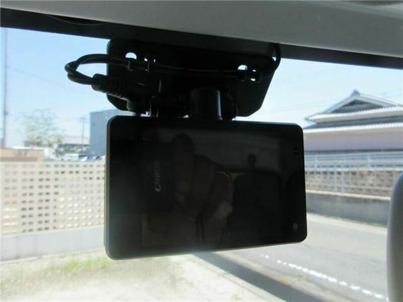 CLIPPER TRUCK