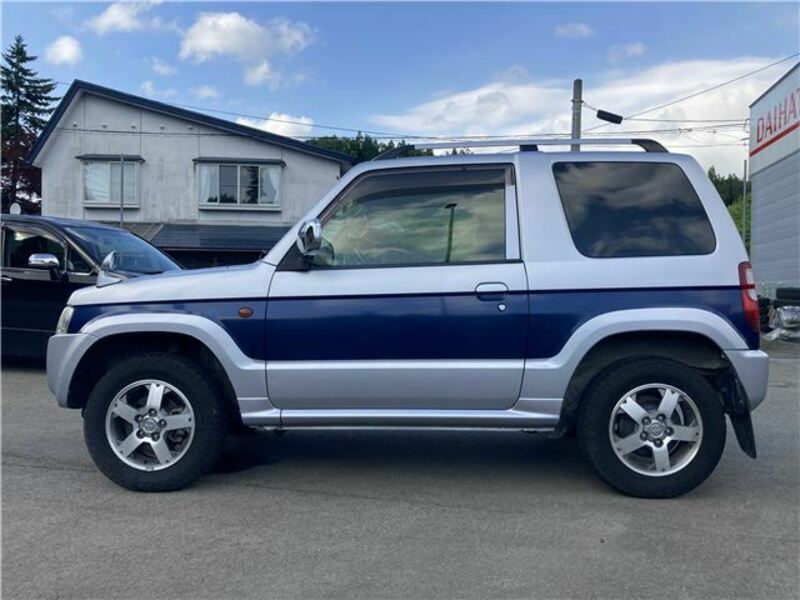 PAJERO MINI