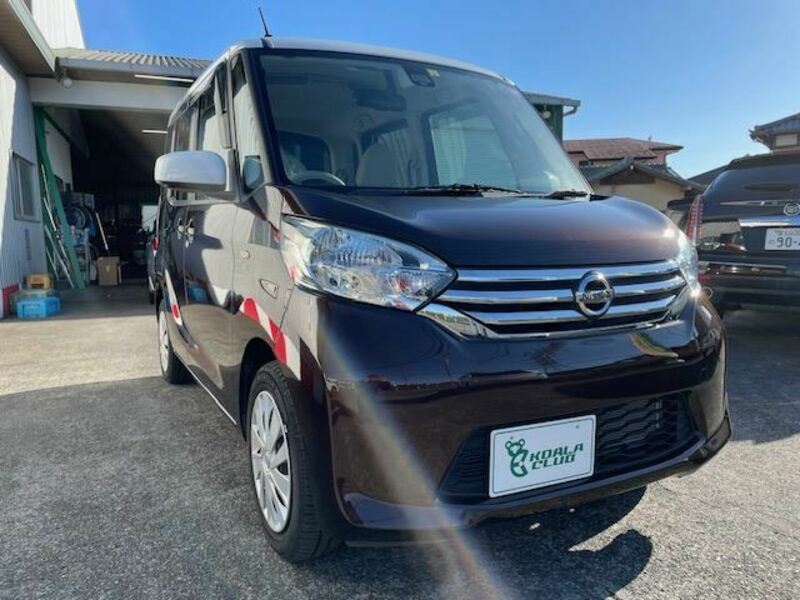 NISSAN DAYZ ROOX