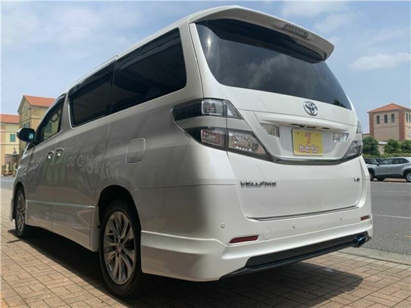 VELLFIRE