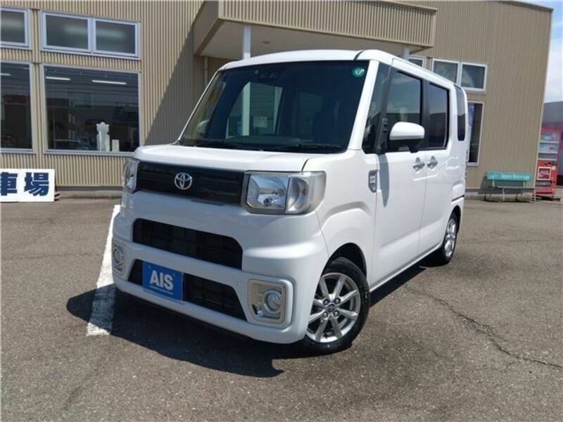 TOYOTA PIXIS MEGA
