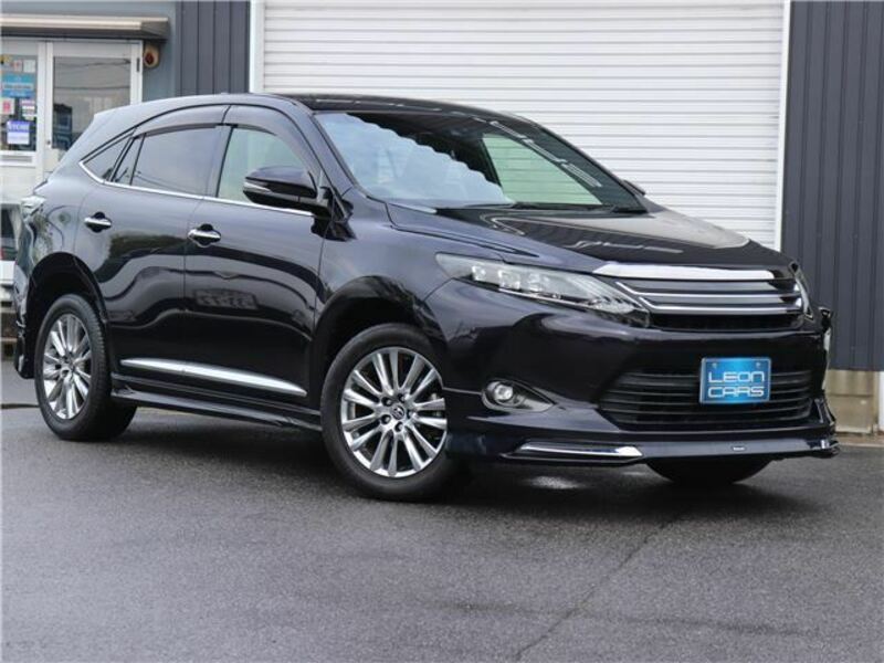 TOYOTA HARRIER