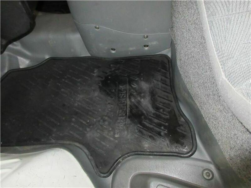 MINICAB VAN