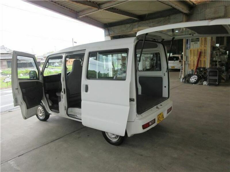 MINICAB VAN
