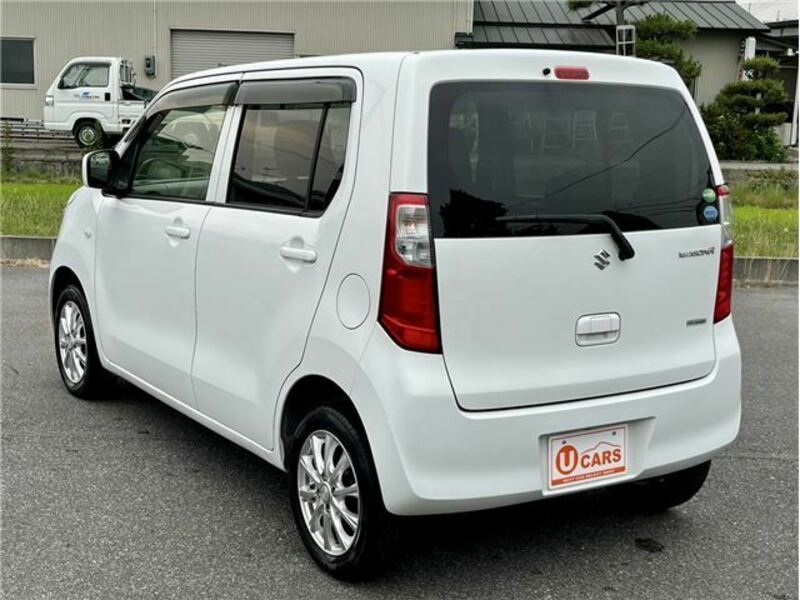 WAGON R