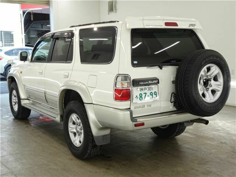 HILUX SURF