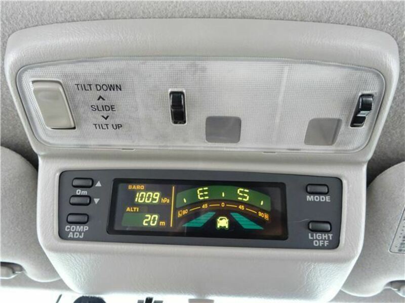 HILUX SURF