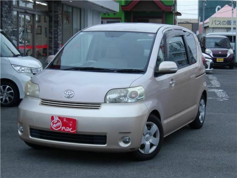 TOYOTA PORTE