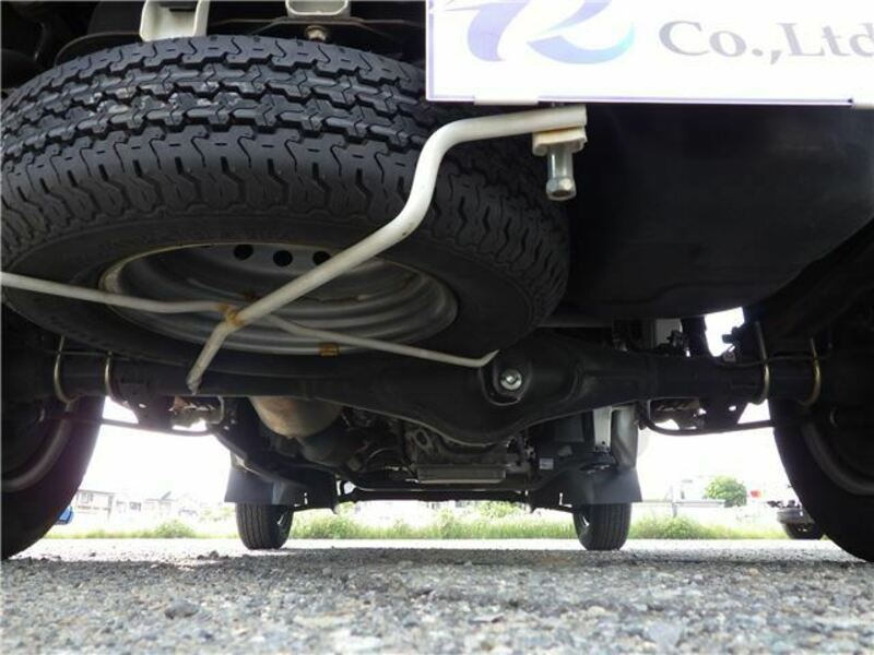 CARRY TRUCK