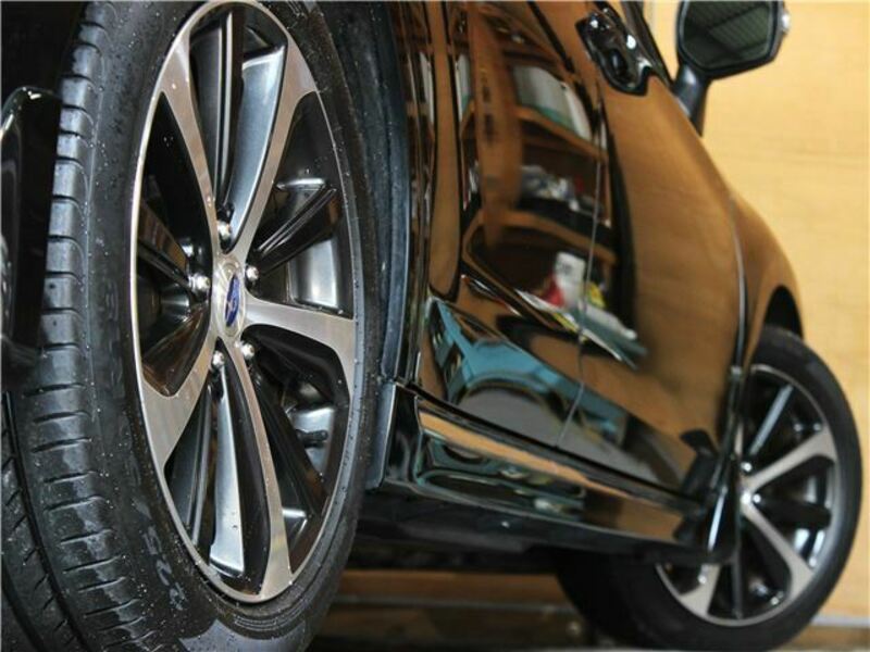 LEGACY B4