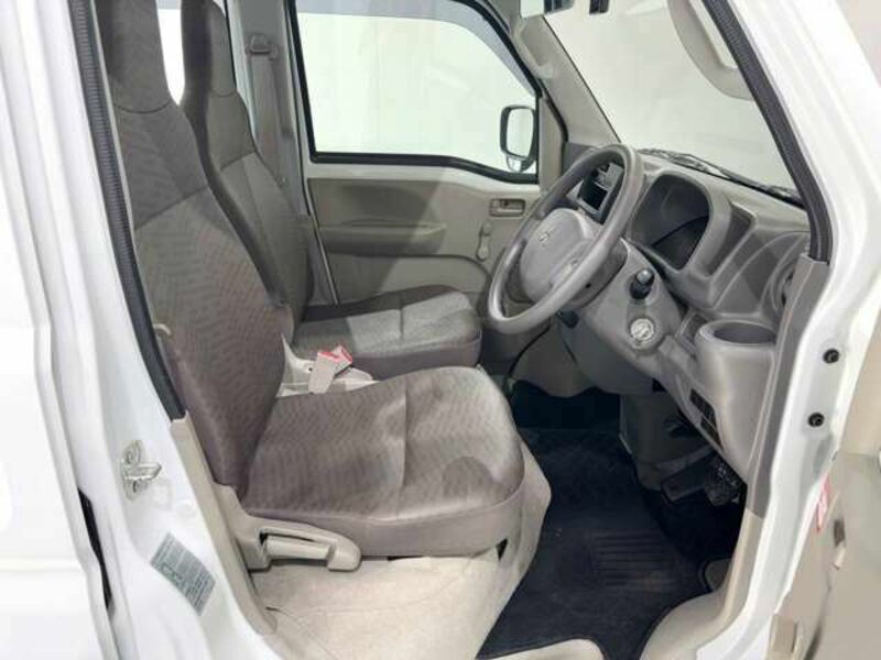 MINICAB VAN