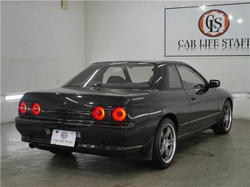 SKYLINE