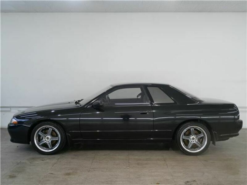SKYLINE