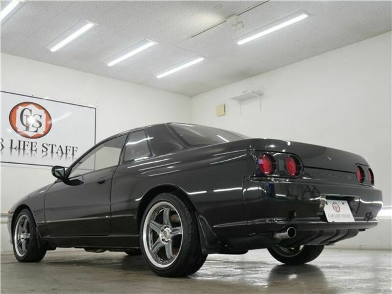SKYLINE